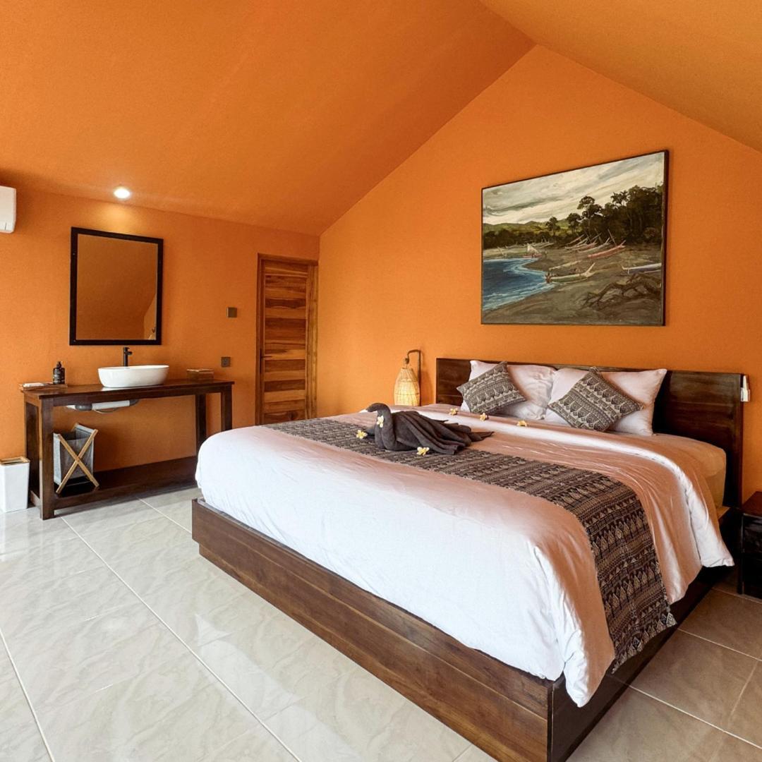Aloka Penida Lodge *